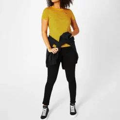 Levis Shaping Skinny Jeans in Black