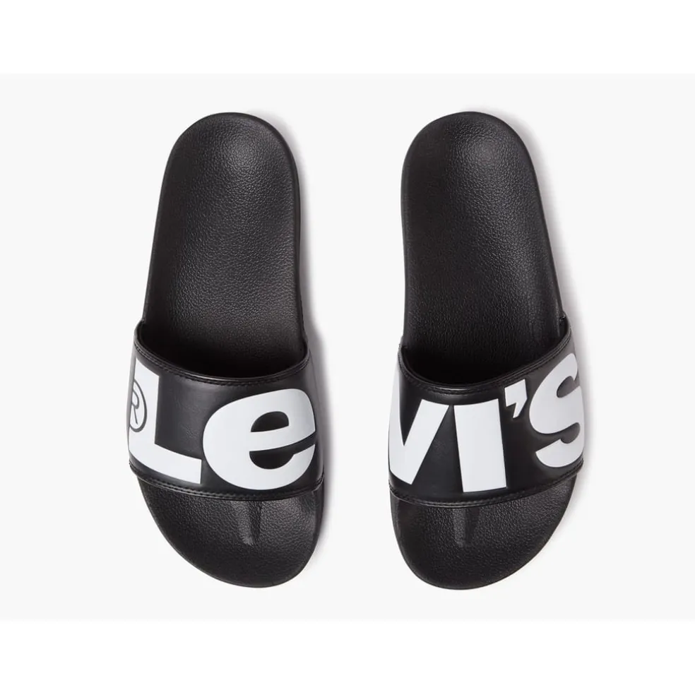 Levis Sliders in Black