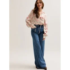 Lily and Lionel Billowy Sleeves Wishing Well Print Blouse In Multi in Neutral