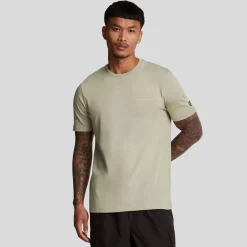Lyle And Scott Embroidered T-Shirt in Beige
