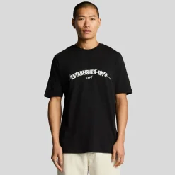 Lyle And Scott Established 1874 Graphic T-Shirt in Black