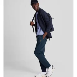 Lyle And Scott Pintuck Interlock Sweatpants in Navy