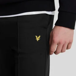 Lyle And Scott Pintuck Interlock Sweatpants in Black