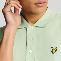 Lyle And Scott Plain Polo Shirt in Green