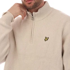 Lyle And Scott Shaker Stitch Quarter-Zip Sweater in Beige