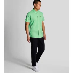 Lyle And Scott Short Sleeve Pique Shirt in Green
