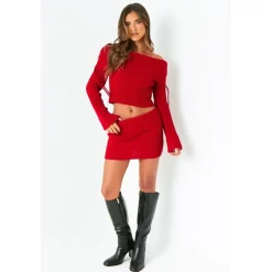 Missy Empire Bardot Fold Down Jumper in Red