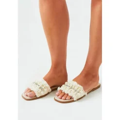 Missy Empire Diamante Vamp Espadrille Flatform Sandals in Cream