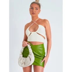 Missy Empire Front Leather Look Mini Skirt in Green