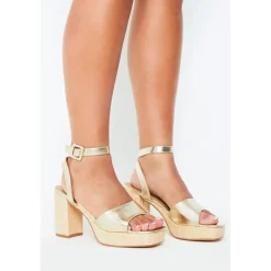 Missy Empire Gold Strap Block Mule Sandal in Gold