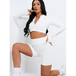 Missy Empire Sport Ruched Bum Gym Shorts in Cream