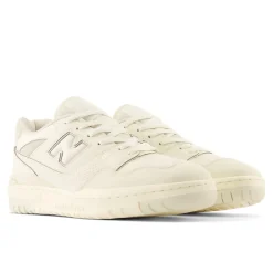 New Balance 550 Low Top Sneakers in White