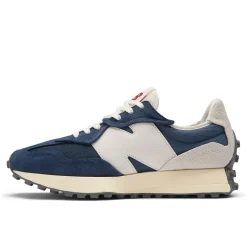 New Balance 327 Trainers in Navy