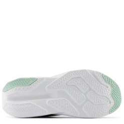 New Balance 413 V.3 Low Top Road Shoes in Black