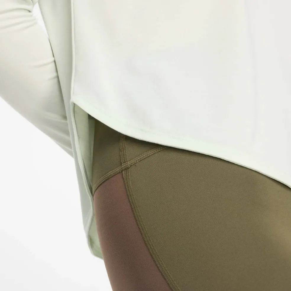 New Balance Drapey Jersey Long Sleeve T-Shirt in Mint