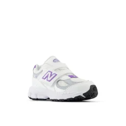 New Balance Infants 2002 Hook & Loop Trainers in White