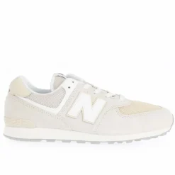 New Balance Juniors 574 Trainers in White