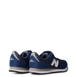 New Balance Low Top Sneakers in Blue