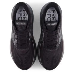 New Balance Mens More V6 Running Shoes in Black