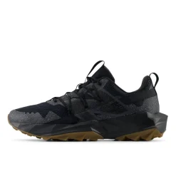 New Balance Tektrel in Black
