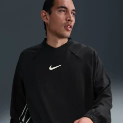 Nike Acad+ Shell Sn52 in Black