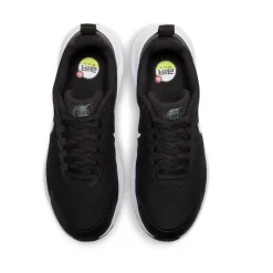 Nike Air Max Nuaxis in Black