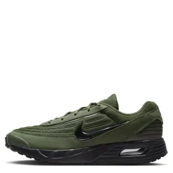 Nike Air Max Verse Low Top Sneakers in Green