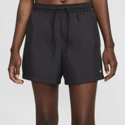 Nike Ess Woven Shorts in Black