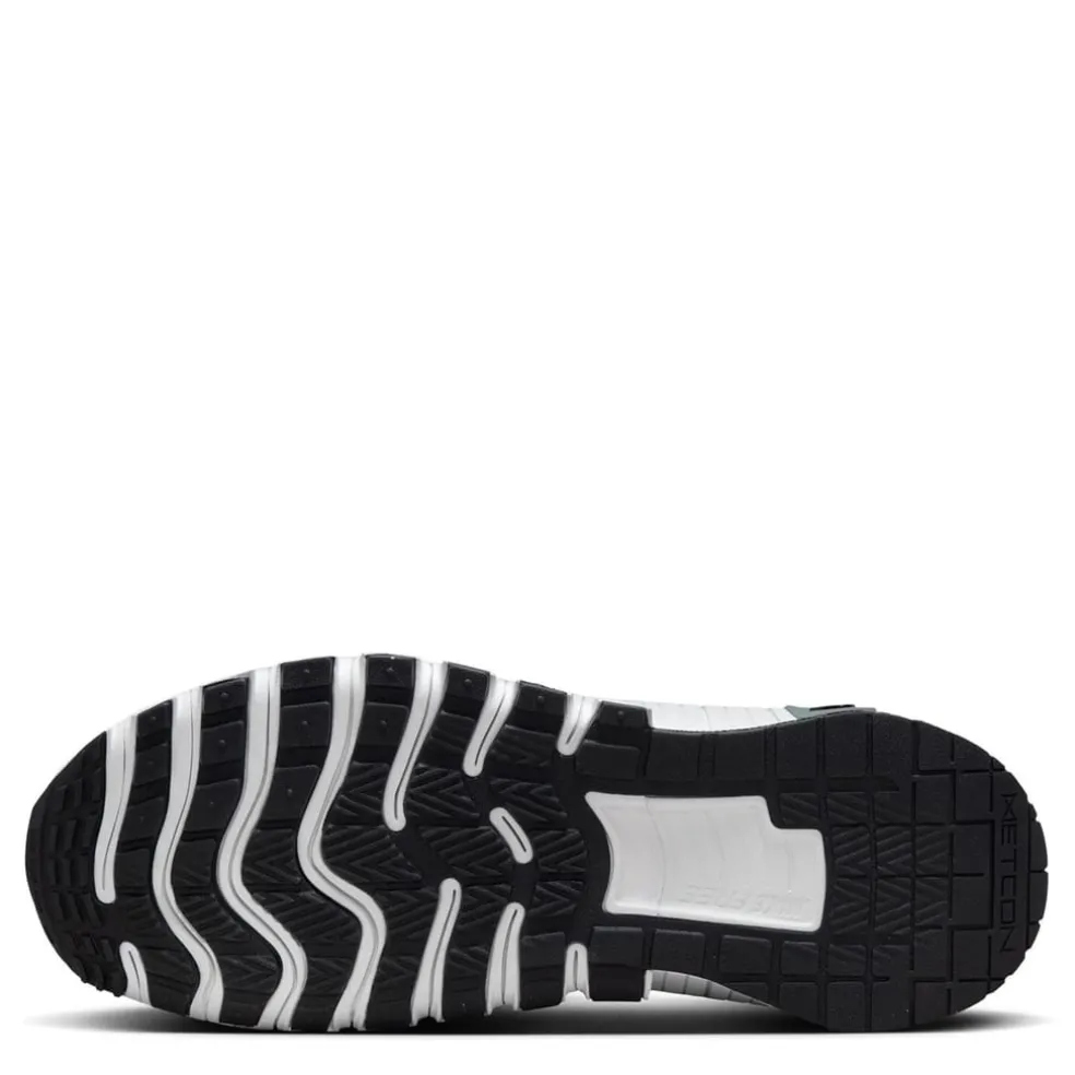 Nike Free Metcon 6 Low Top Sneakers in Green