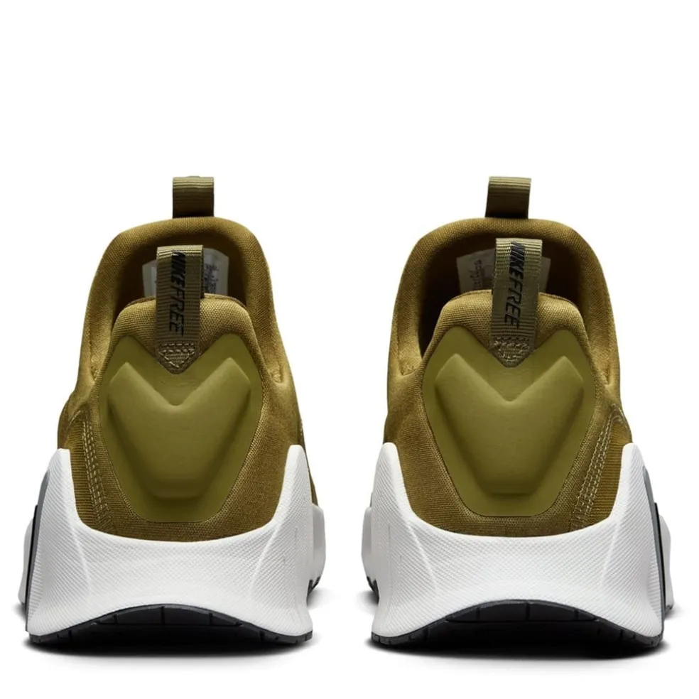 Nike Free Metcon 6 Low Top Sneakers in Green