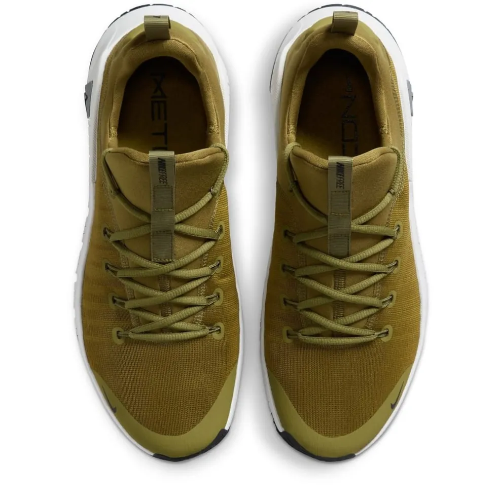Nike Free Metcon 6 Low Top Sneakers in Green
