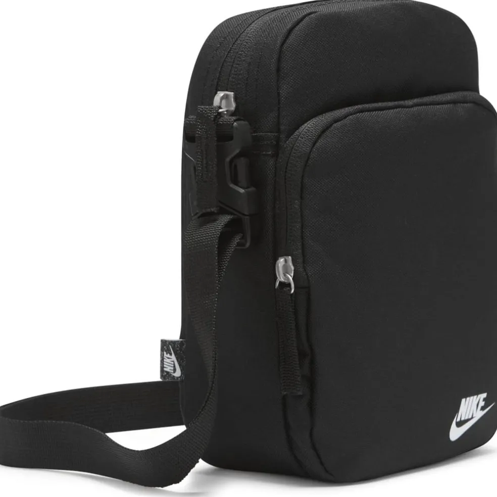 Nike Heritage Crossbodyody Bag in Black