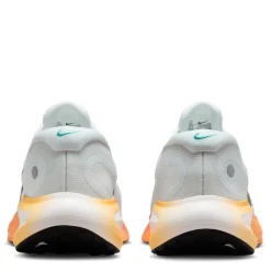 Nike Journey Run Sn61 in White