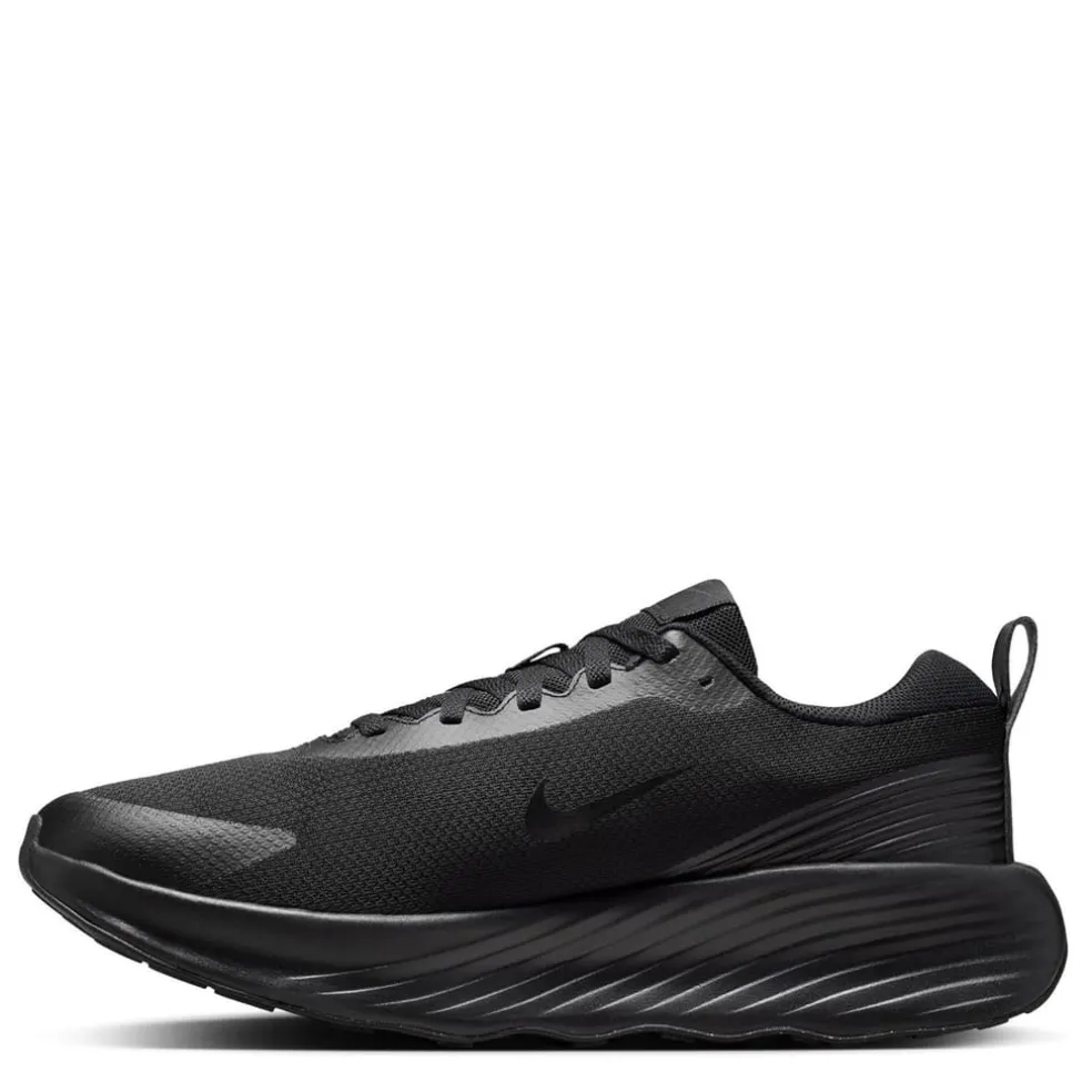Nike Legend Essential 4 Low Top Trainers in Black