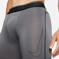 Nike M Np Short in Grey