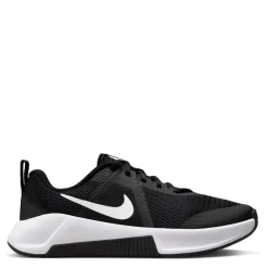 Nike Mc Trainer 3 Workout Trainers in Black