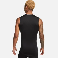 Nike Mens Pro Core Sleeveless Base Layer in Black