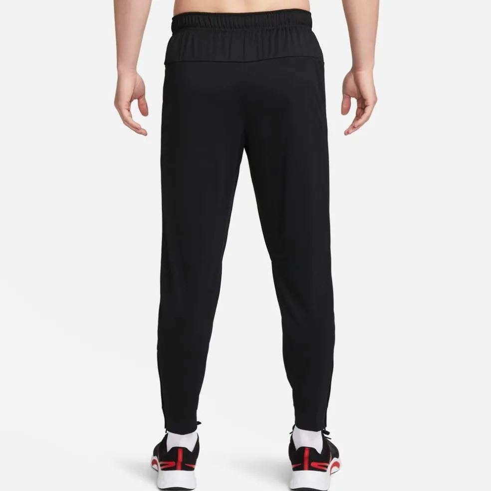 Nike Mens Totality Dri Fit Tapered Versatile Pants in Black