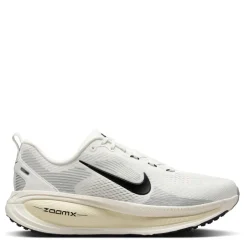 Nike Mens Vomero 18 Road Running Shoes in White