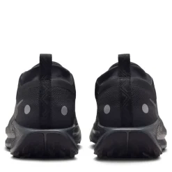 Nike Pegasus Trail 5 Running Trainers in Black