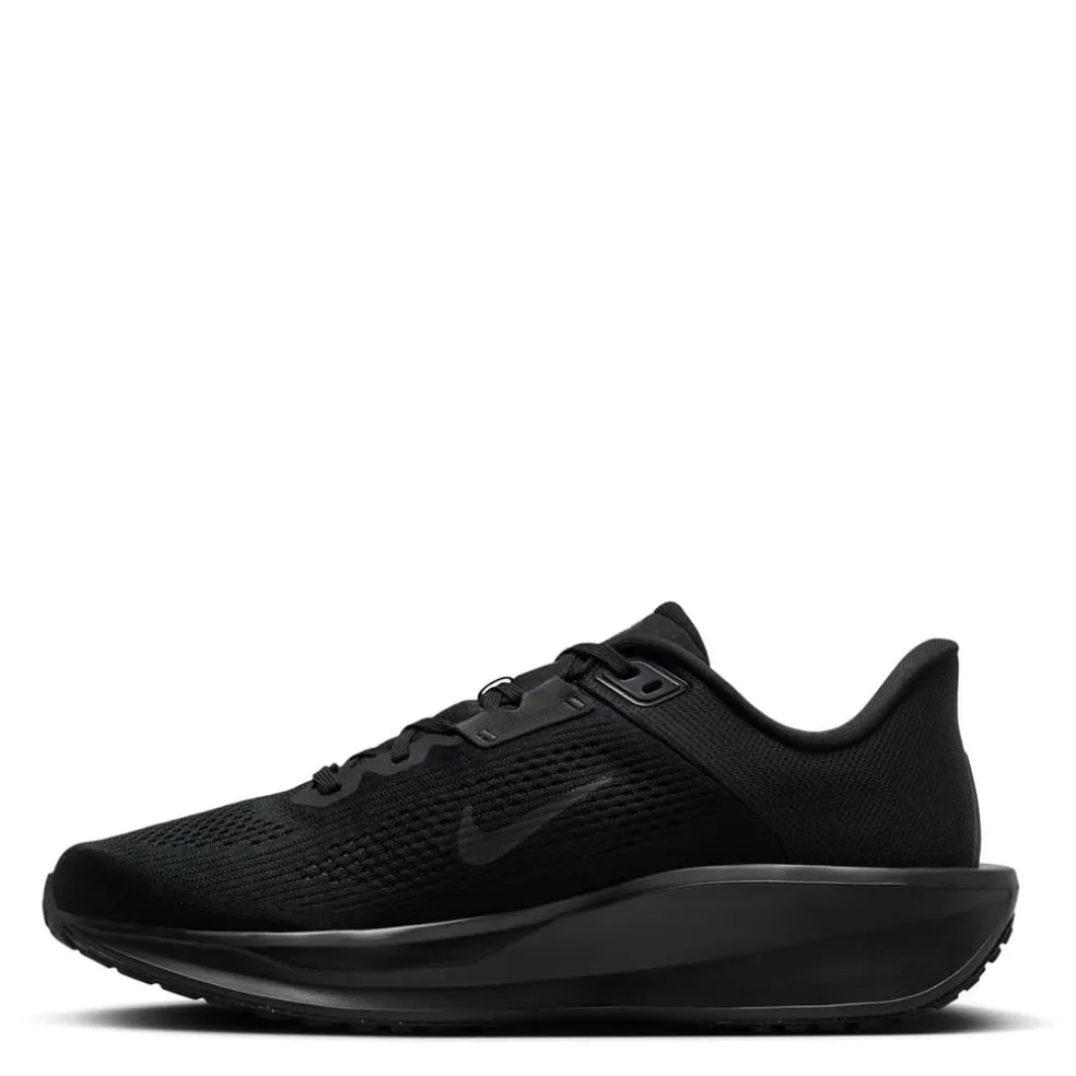 Nike Quest 6 Road Running Trainers in Black