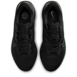 Nike Quest 6 Road Running Trainers in Black