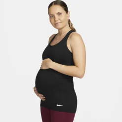 Nike Scoop Neck Tank Top in Black