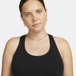 Nike Scoop Neck Tank Top in Black