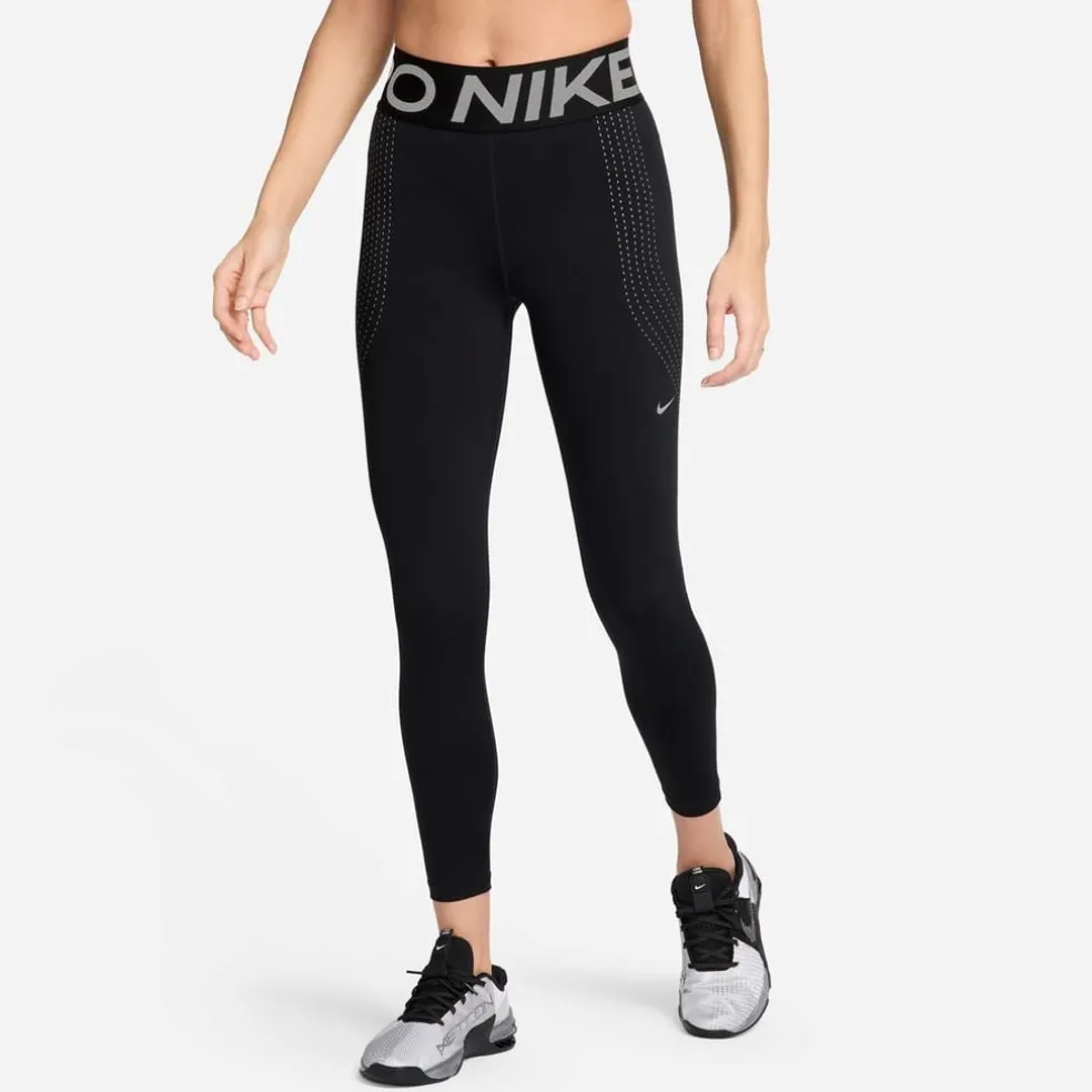 Nike Sculpt 7/8 Athletic Pants in Black