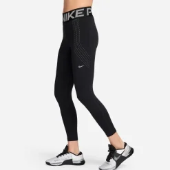 Nike Sculpt 7/8 Athletic Pants in Black