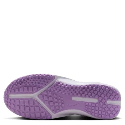 Nike Sonic Fly Low Top Sneakers in Pink