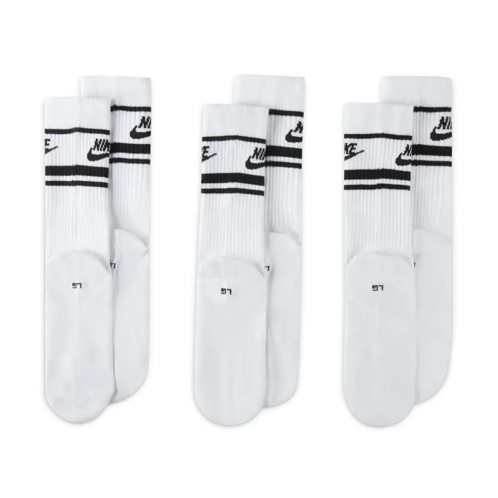 Nike Sportswear Dri Fit Everyday Essential Crew Socks (3 Pairs) in White