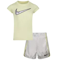 Nike T And Sprntr Set in White