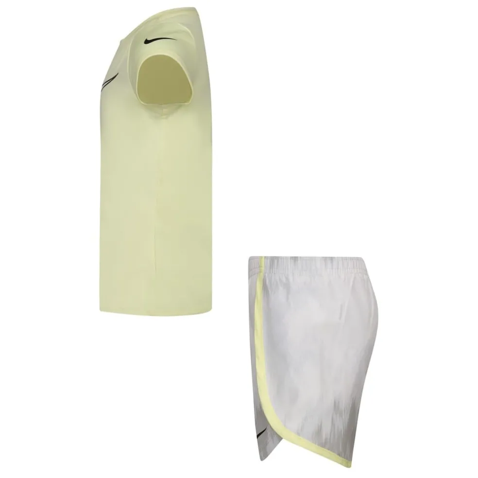Nike T And Sprntr Set in White